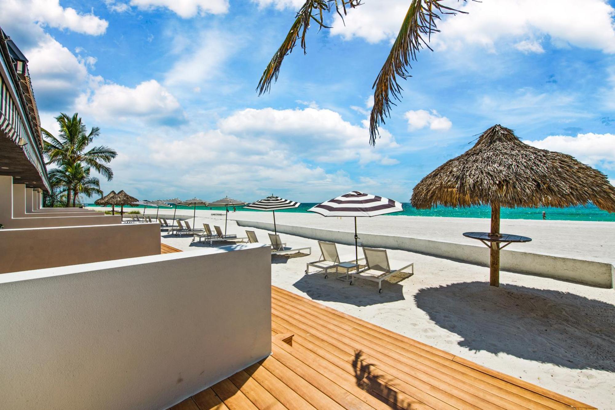 Anna Maria Island Inn Bradenton Beach Bagian luar foto